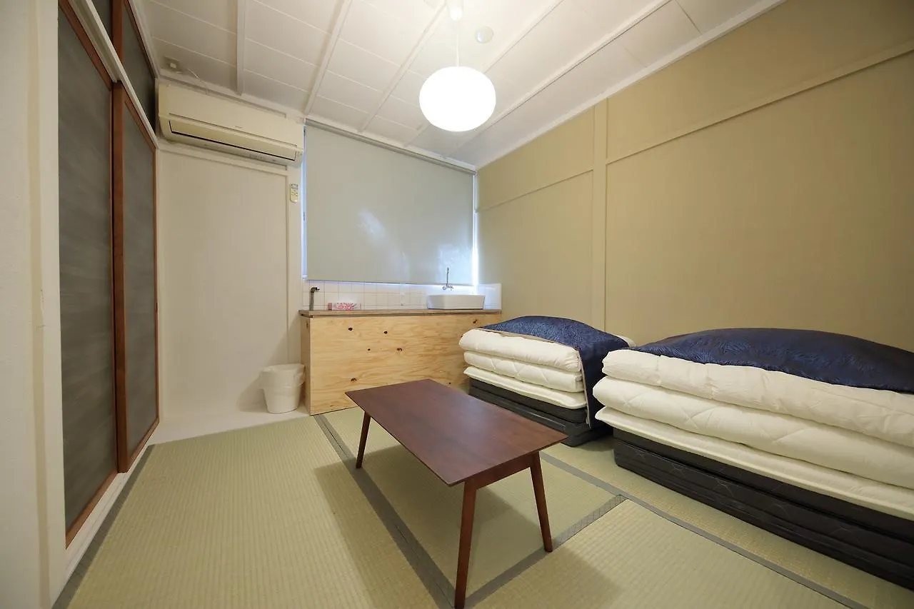 Raku Hostel Osaka