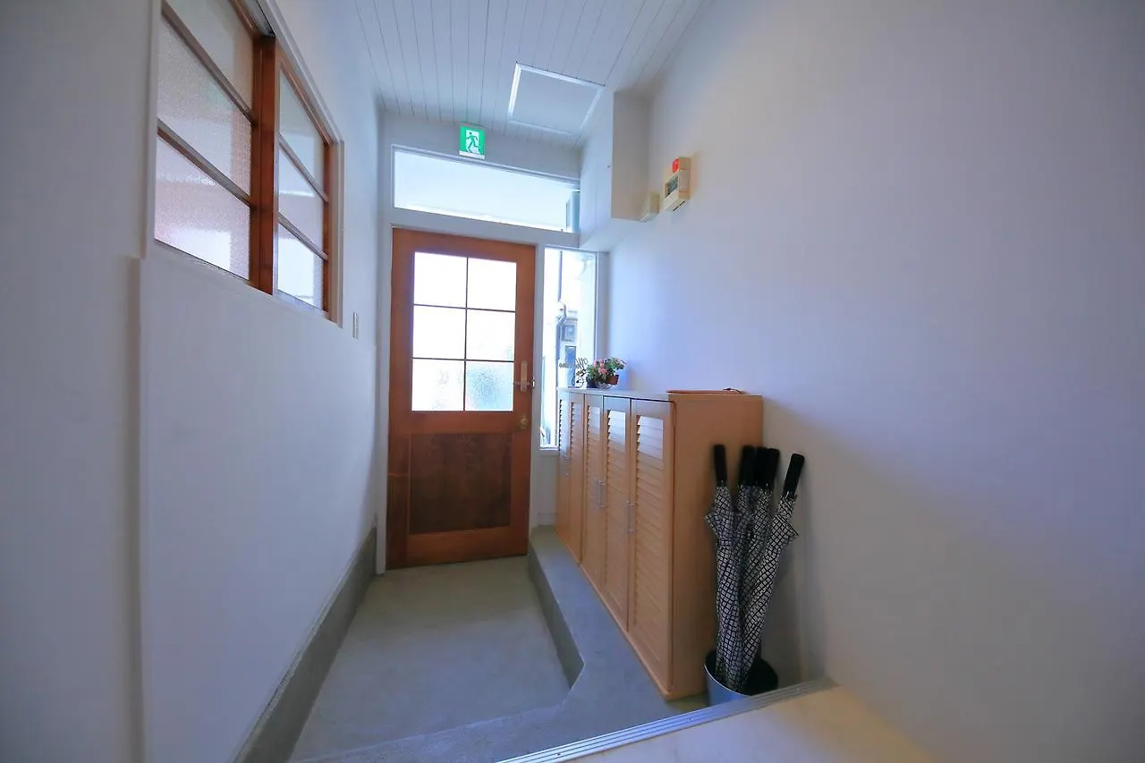 Raku Hostel Osaka 0*,